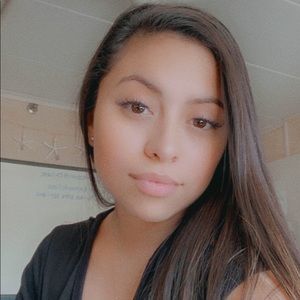 Meet your Posher, Jazmin